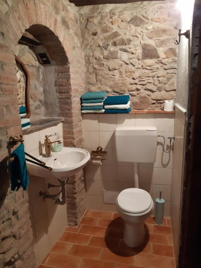 Locanda Del Capo Capannori Exteriör bild