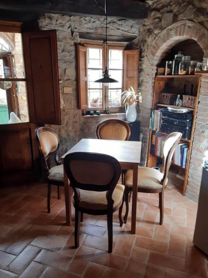Locanda Del Capo Capannori Exteriör bild