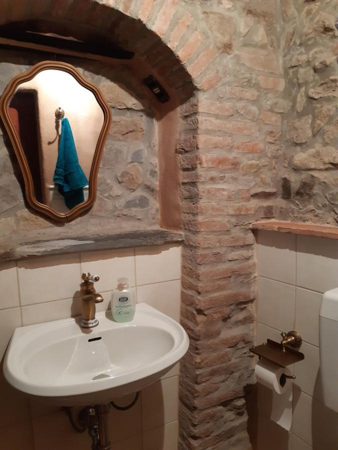 Locanda Del Capo Capannori Exteriör bild